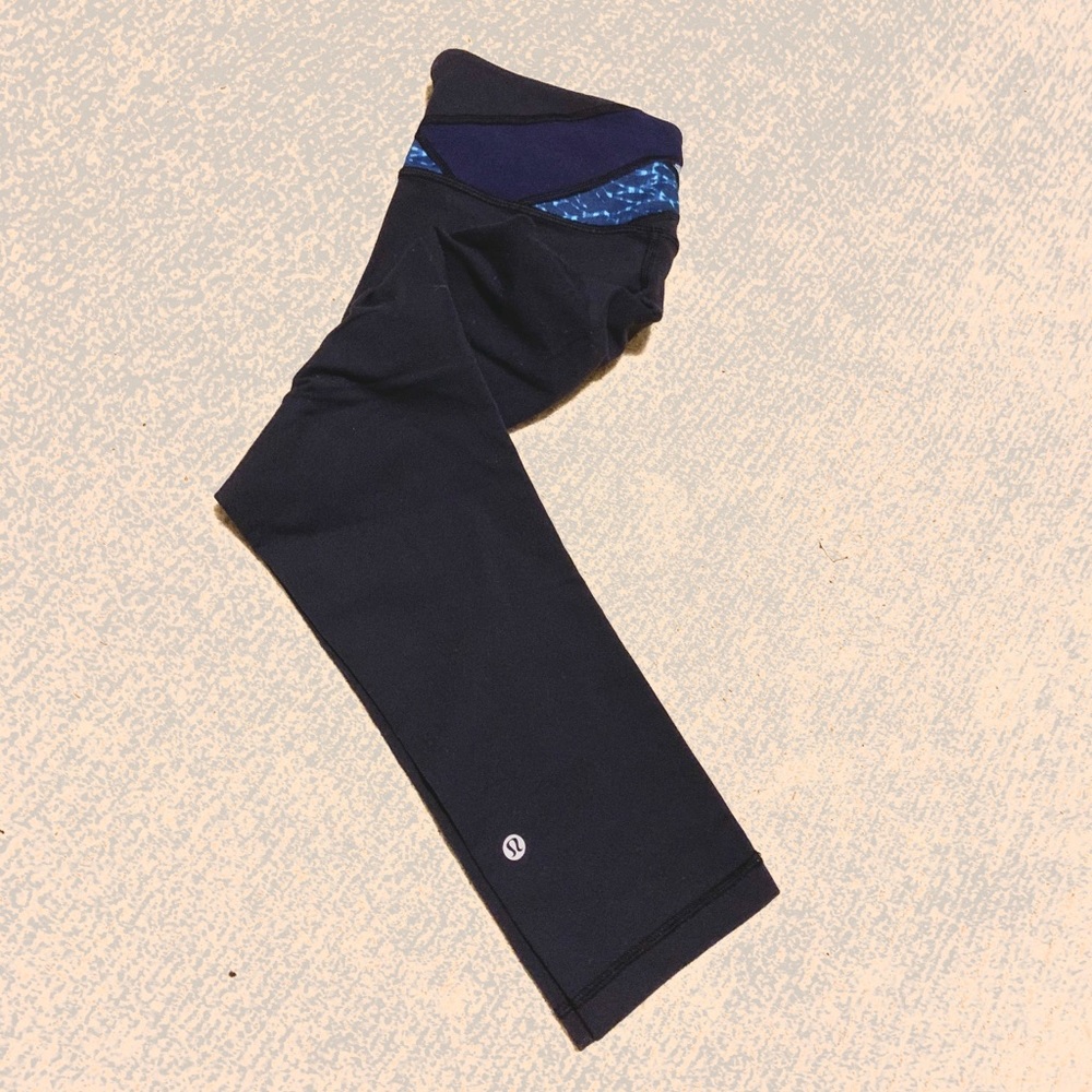 Navy wunder under crops (21 inch)